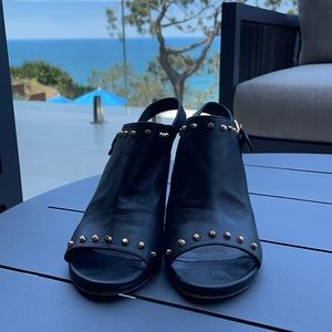 Stuart Weitzman Black Heels (9.5W)